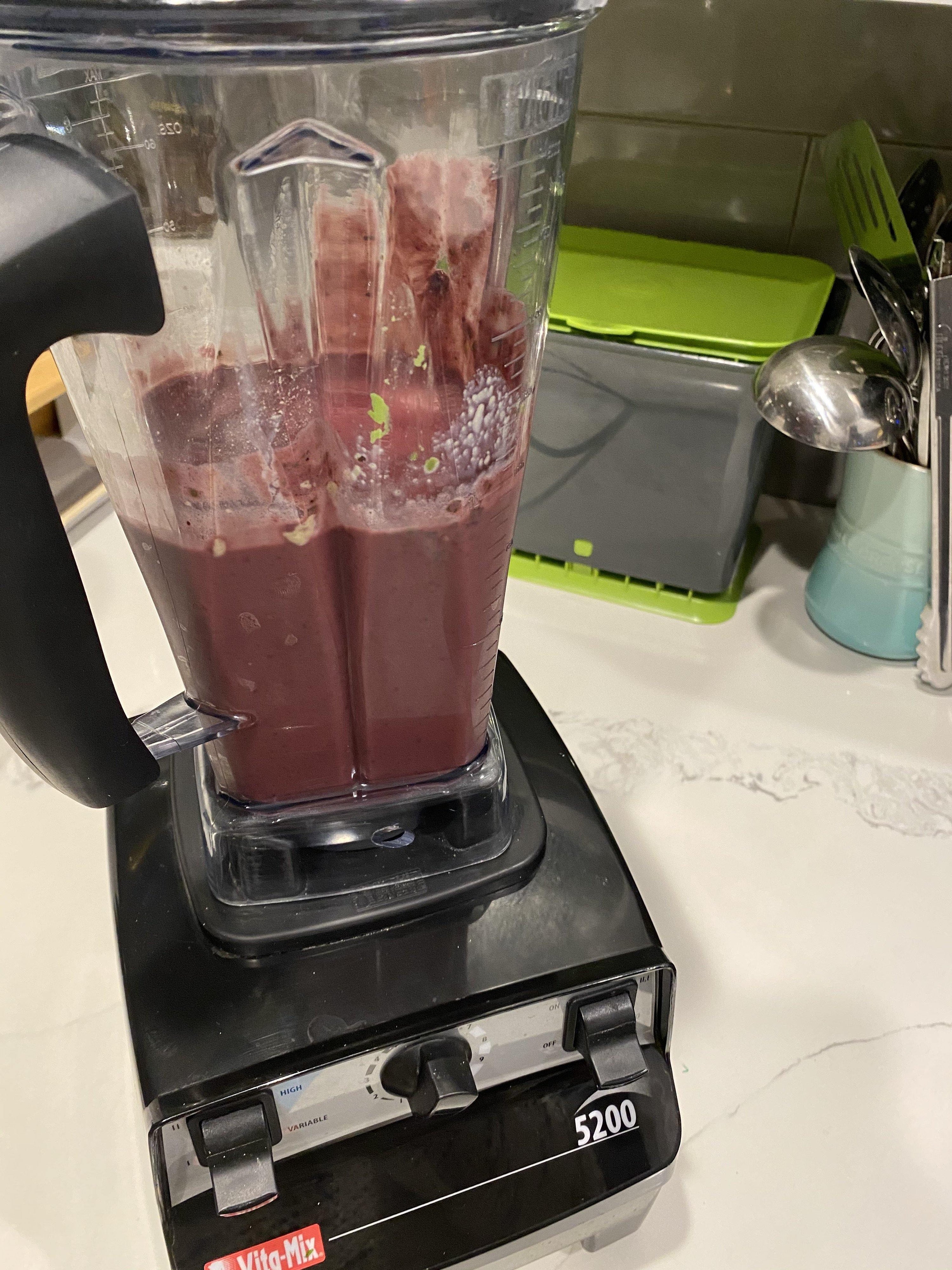 Mindy's Super Smoothie - UR Sportswear